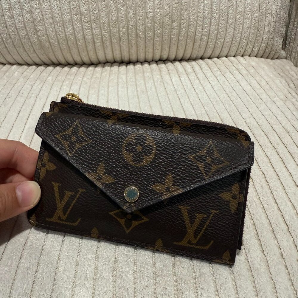 Louis Vuitton Recto Verso Card Holder - Monogram Canvas